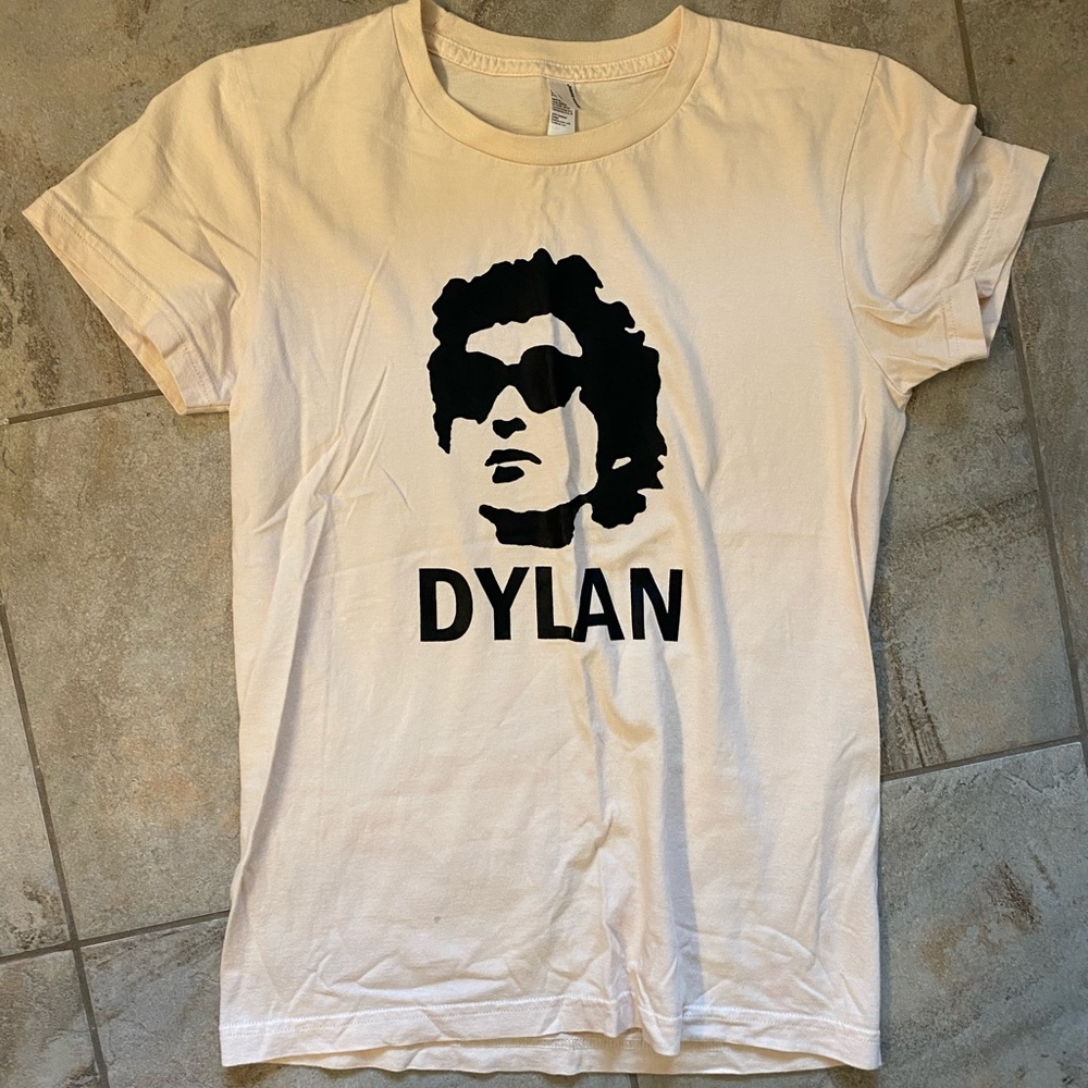 Very cool American apparel brand Bob Dylan T
